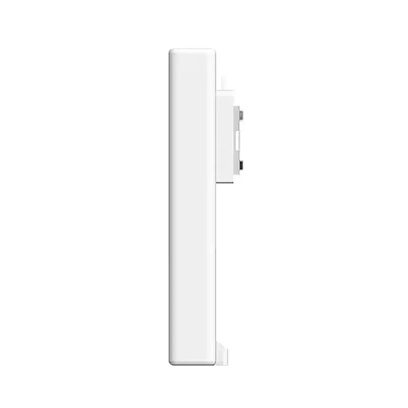 SIMカードスロット付きのロック解除済みLG6121D 5G - Outdoor Power Port のレビューと価格